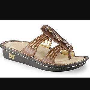 Alagria Pisa Comfort Sandal Bronze Faux Pearl Embellished Boho size 38